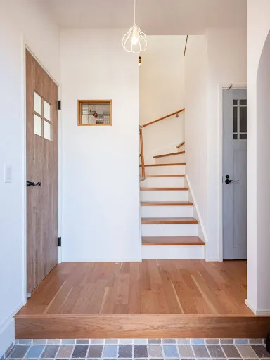 コンパクトに暮らすお家