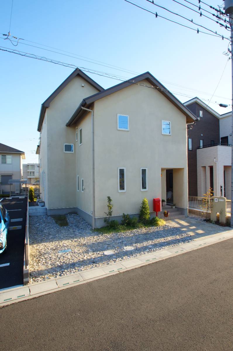 経年変化を楽しむ、ナチュラルテイストな家