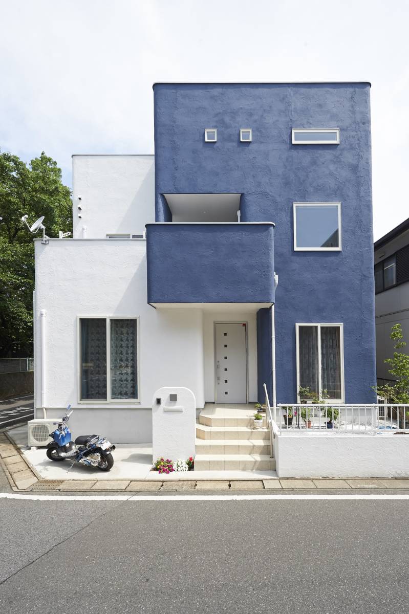 Blue ＆ White