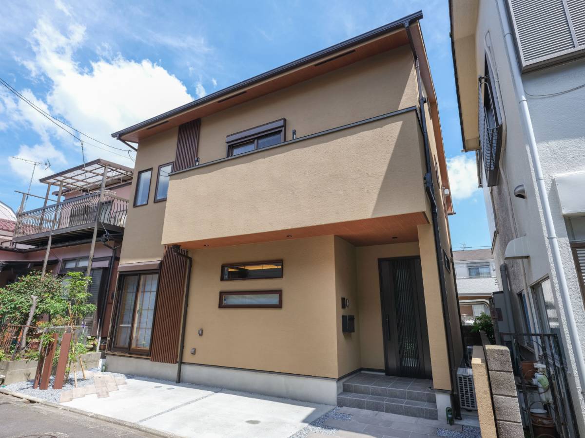 アースカラーの工夫の詰まった和モダン住宅