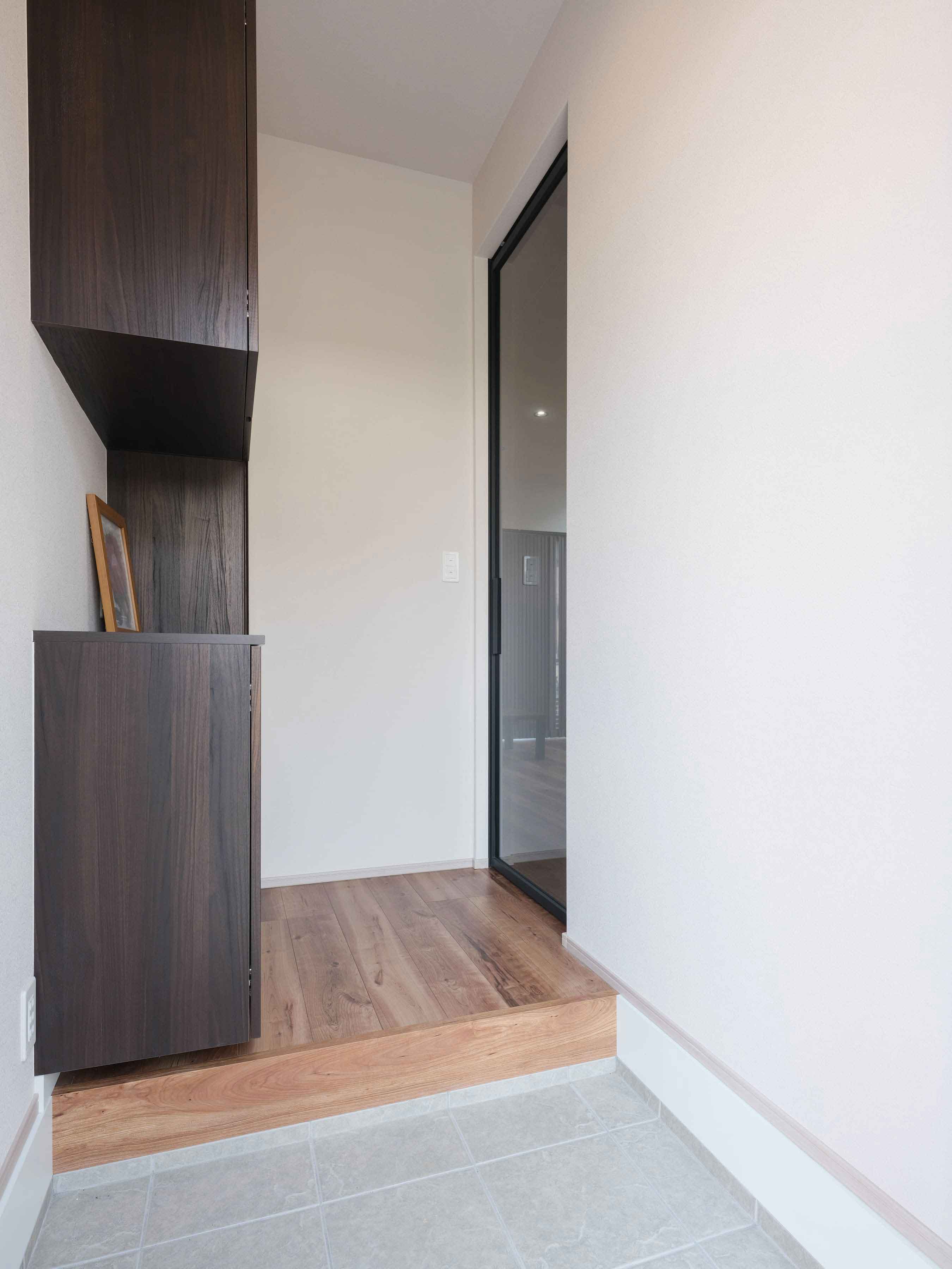 生活感を隠して美しく。デザインで叶えるホテルライクな暮らし。